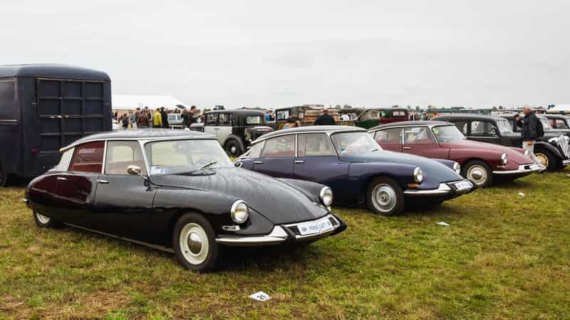 Galerie: Citroën o víkendu oslavil 100. výročí. Do Letňan dorazily i opravdové unikáty