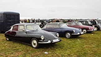 Náhledový obrázek - Galerie: Citroën o víkendu oslavil 100. výročí. Do Letňan dorazily i opravdové unikáty