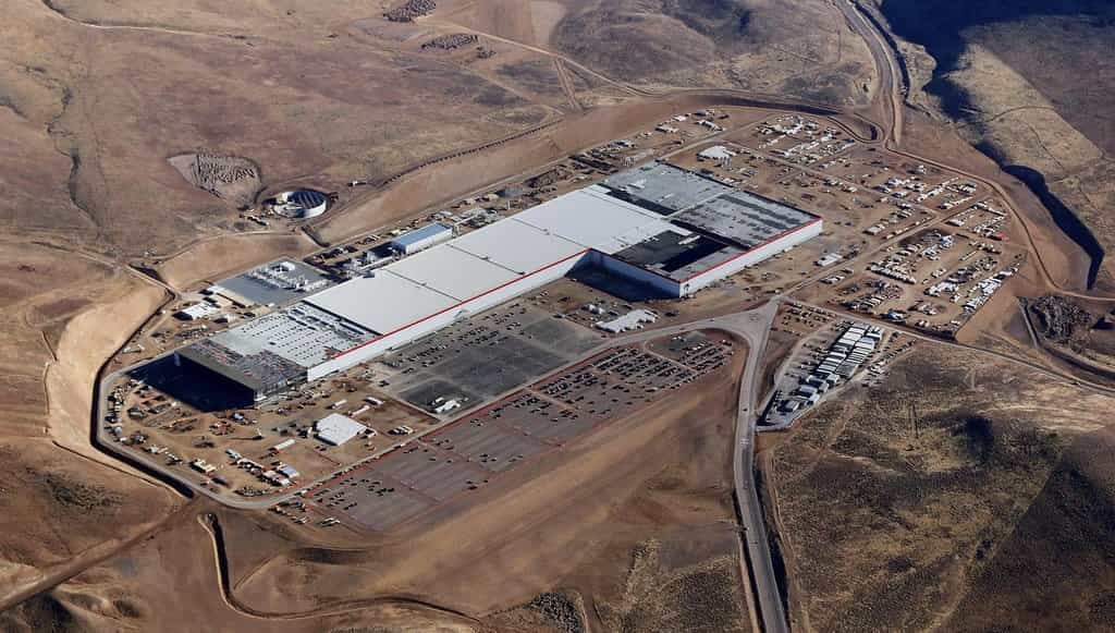 2018-11-gigafactory-1.jpg