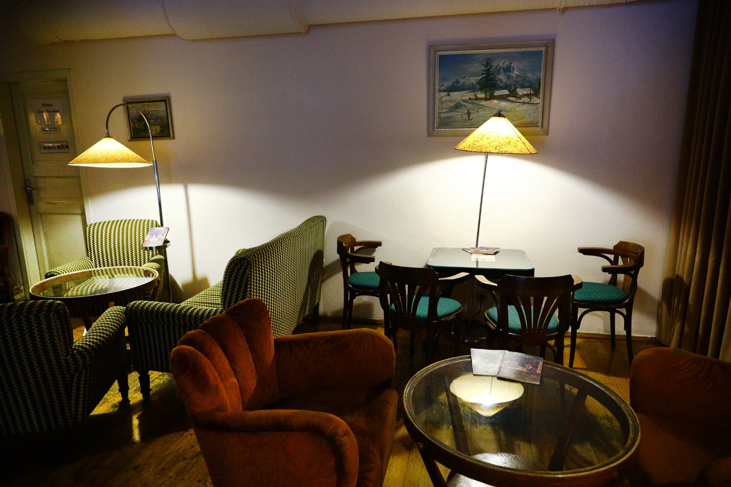 Kavárna Šlágr, úspěšný podnik v provorepublikovém stylu.