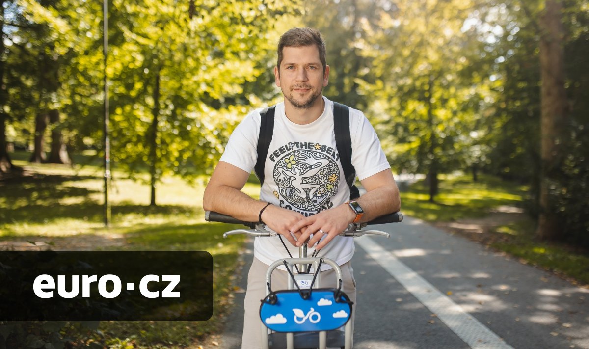Sdílená kola od nextbiku dojela už i do menších měst. V Česku je potenciál až pro 150 projektů, říká šéf české pobočky Luňák