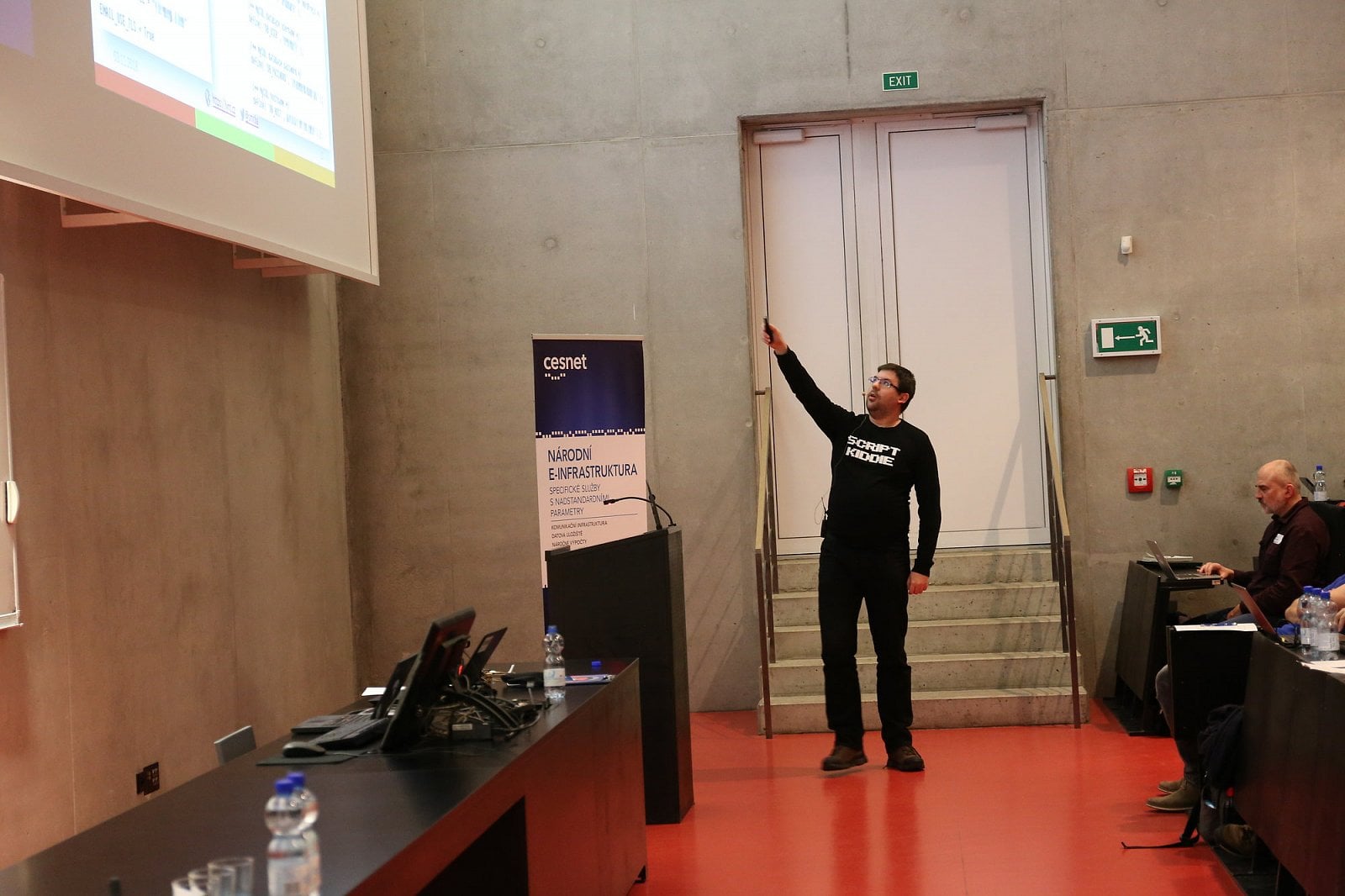 Seminář o bezpečnosti sítí a služeb 2019