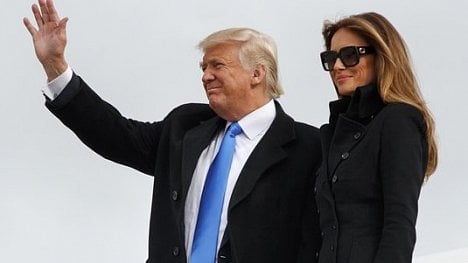 Náhledový obrázek - Tweet z jiné dimenze: Melania Trumpová chválí Saúdy za podporu žen