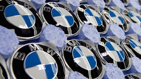 Náhledový obrázek - Dozvuk kartelové aféry. BMW pozastavila rozhovory o další spolupráci s Daimlerem