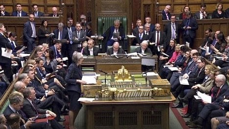 Náhledový obrázek - Britský parlament schválil návrh vylučující brexit bez dohody. Umožní případný další odklad