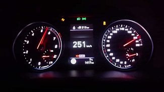 Náhledový obrázek - Hyundai i30 N ukáže i 250 km/h, ale za 200 se mu moc zrychlovat nechce