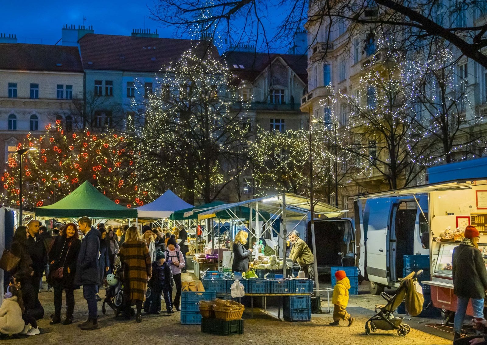 Centum vánoční Prahy. Vánčoní trhy a vánoční výzdoba