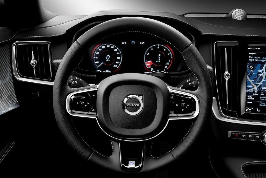 2013-03-volvo-s90-a-v90-r-design-1.jpg