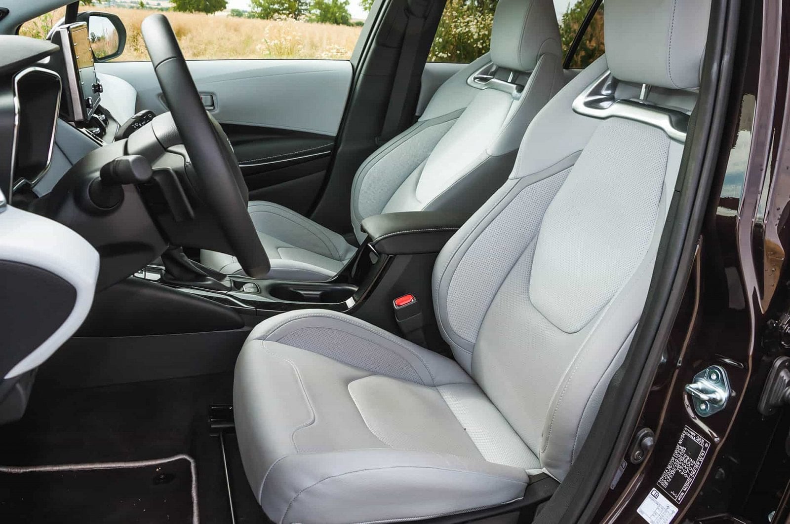 2019-07-toyota-corolla-touring-sports-22-of-29.jpg
