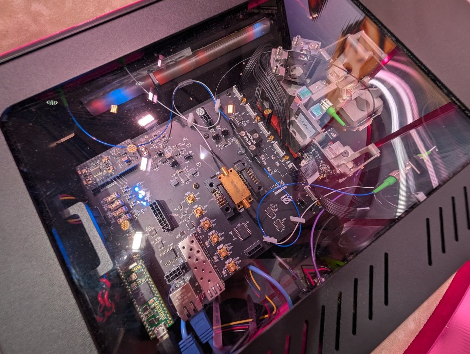 Kvantová teleportace od T-Mobile a Deutsche Telekom (Qunnect)