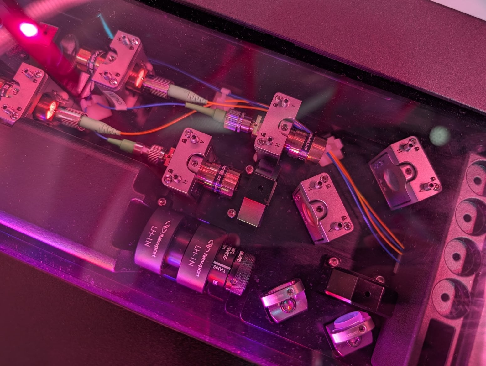 Kvantová teleportace od T-Mobile a Deutsche Telekom (Qunnect)