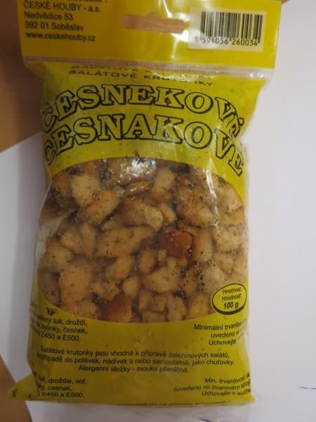 Žluklá chuť a vůně, zatuchlost, plíseň, ale i škůdci se vyskytovali na trvanlivých pekařských výrobcích