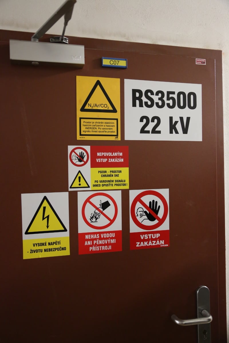 Od sklepů po věž - Ústřední telekomunikační budova CETINu