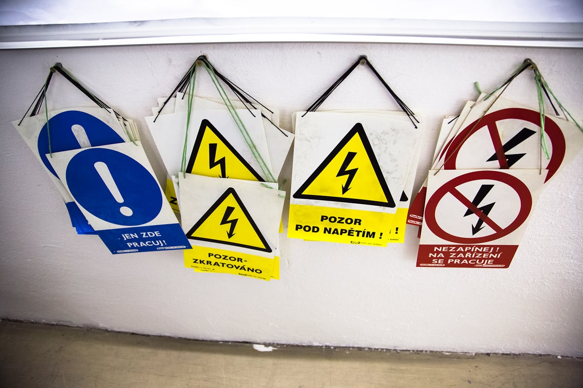 Od sklepů po věž - Ústřední telekomunikační budova CETINu