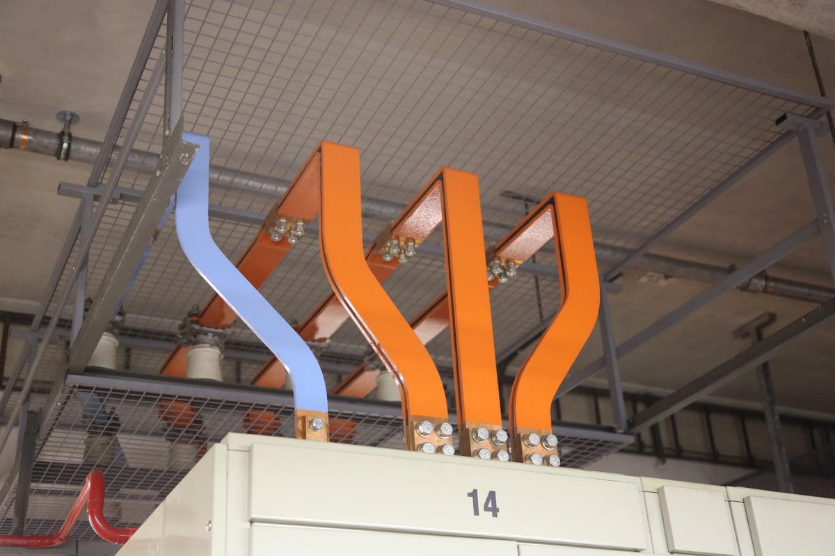 Od sklepů po věž - Ústřední telekomunikační budova CETINu