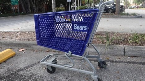 Náhledový obrázek - Miliardář Lampert chce převzít bankrotující Sears za 4,4 miliardy dolarů