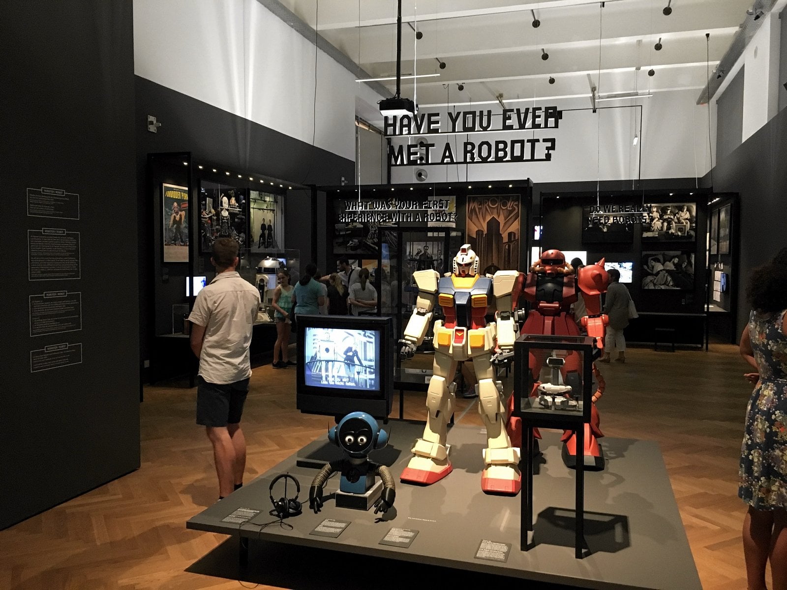 Vídeňské robotické bienále