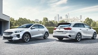 Náhledový obrázek - Kia v Česku nabízí nové hybridy do zásuvky. Ceed SW a XCeed PHEV stojí skoro milion