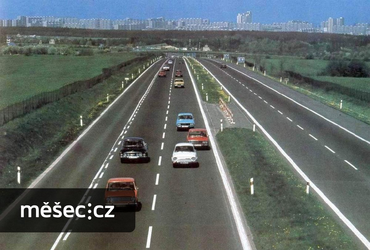 Elektronická dálniční známka funguje už 5 let, někteří ji ale stále kupují u podvodníků. Projděte si jejich seznam