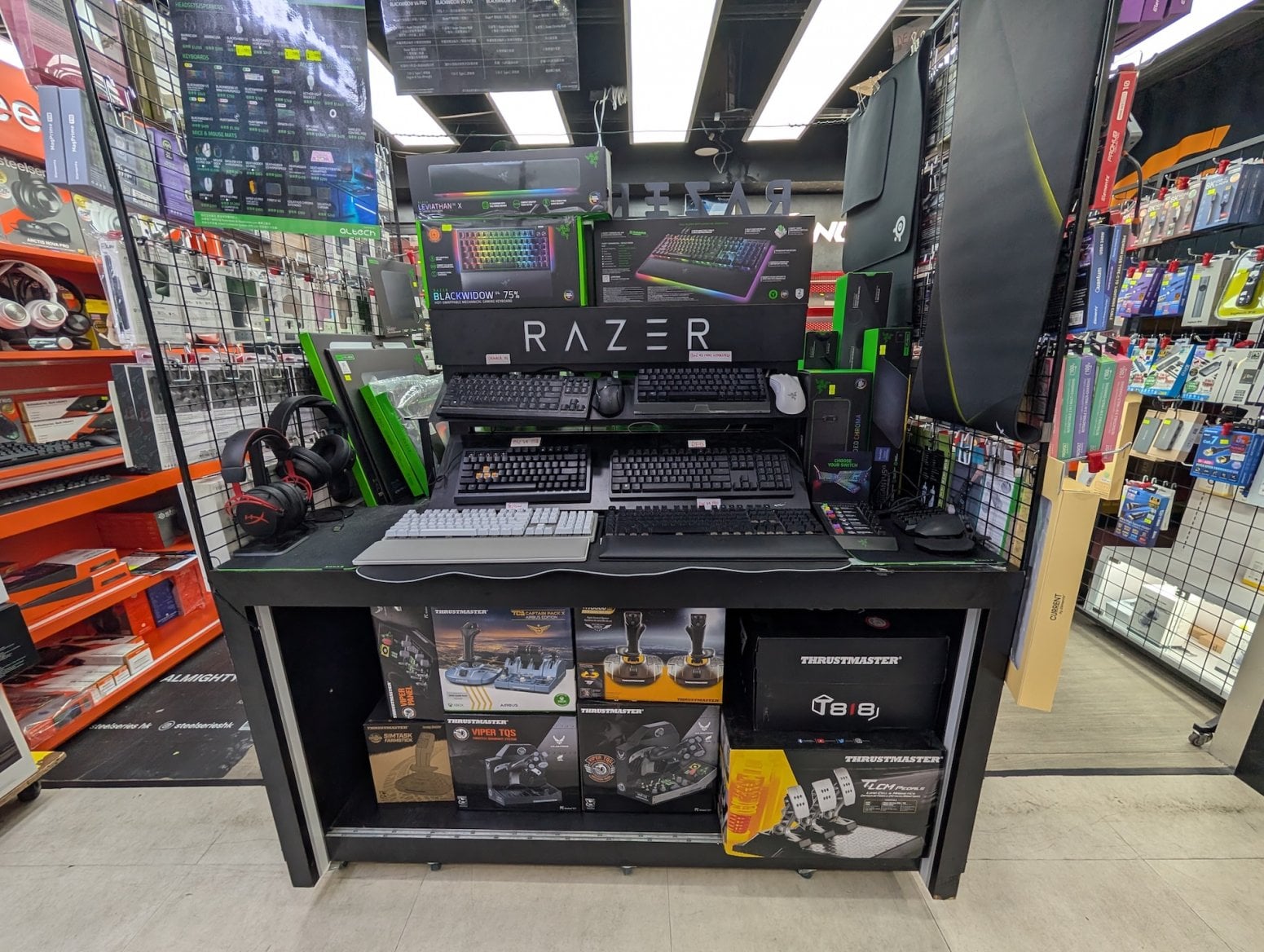 Mongkok Computer Centre v Hongkongu