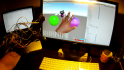Historický prototyp rukavice Phantom Touch.