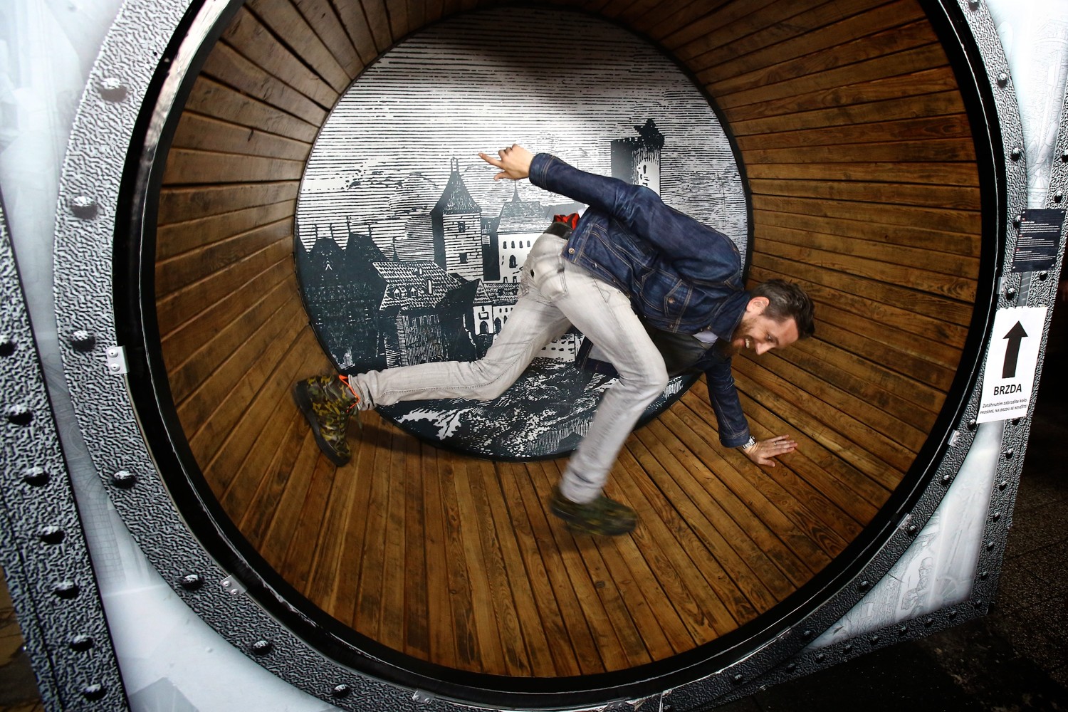 Lovci zážitků od dubna 2015 na Primě Zoom