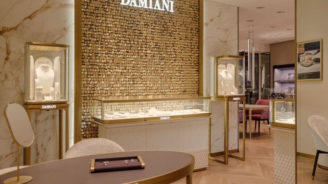 Od Five Guys po Chanel. Na na český trh loni vstoupilo 40 zahraničních značek, nejvíc jich dorazilo z Německa