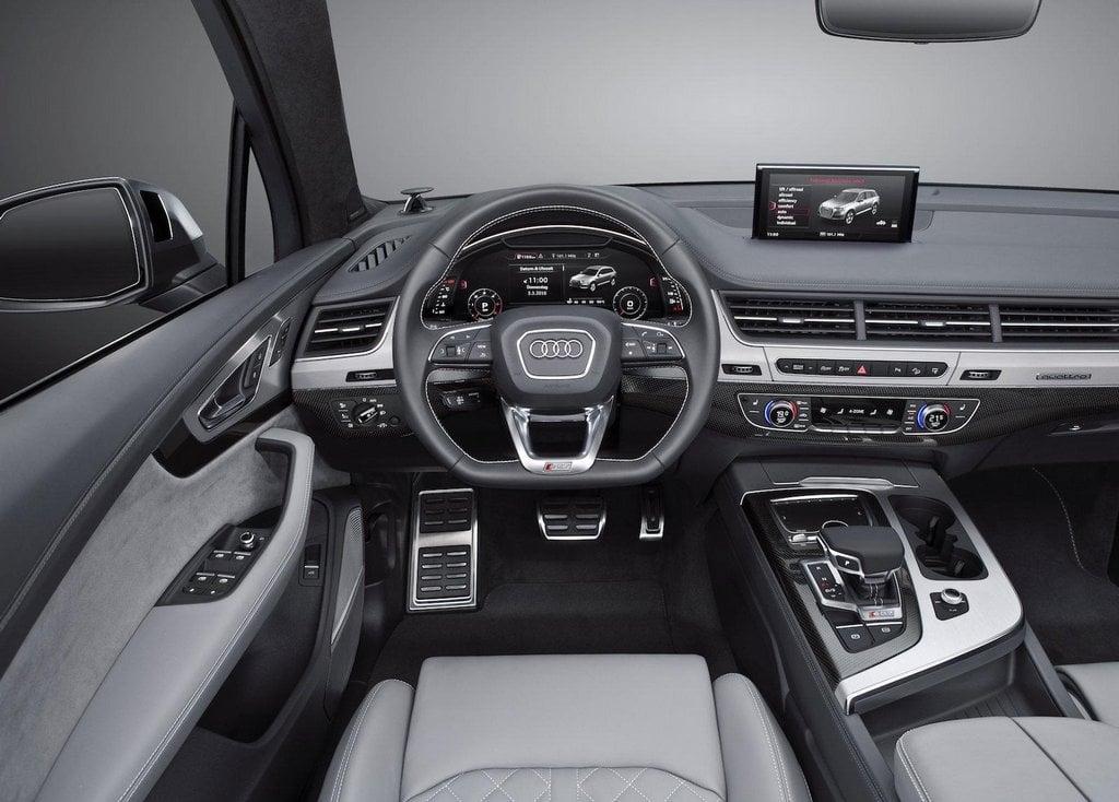 2015-06-audi-sq7-tdi.jpg