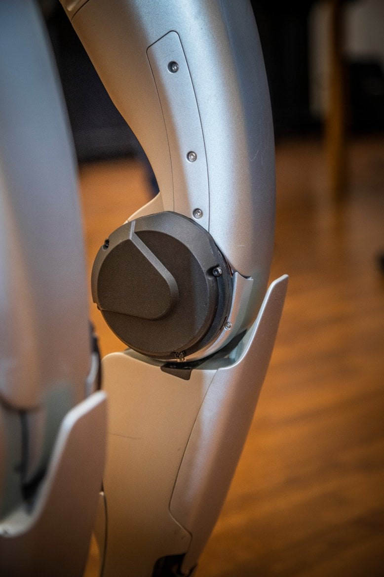 Seznamte se, to je humanoid Charles