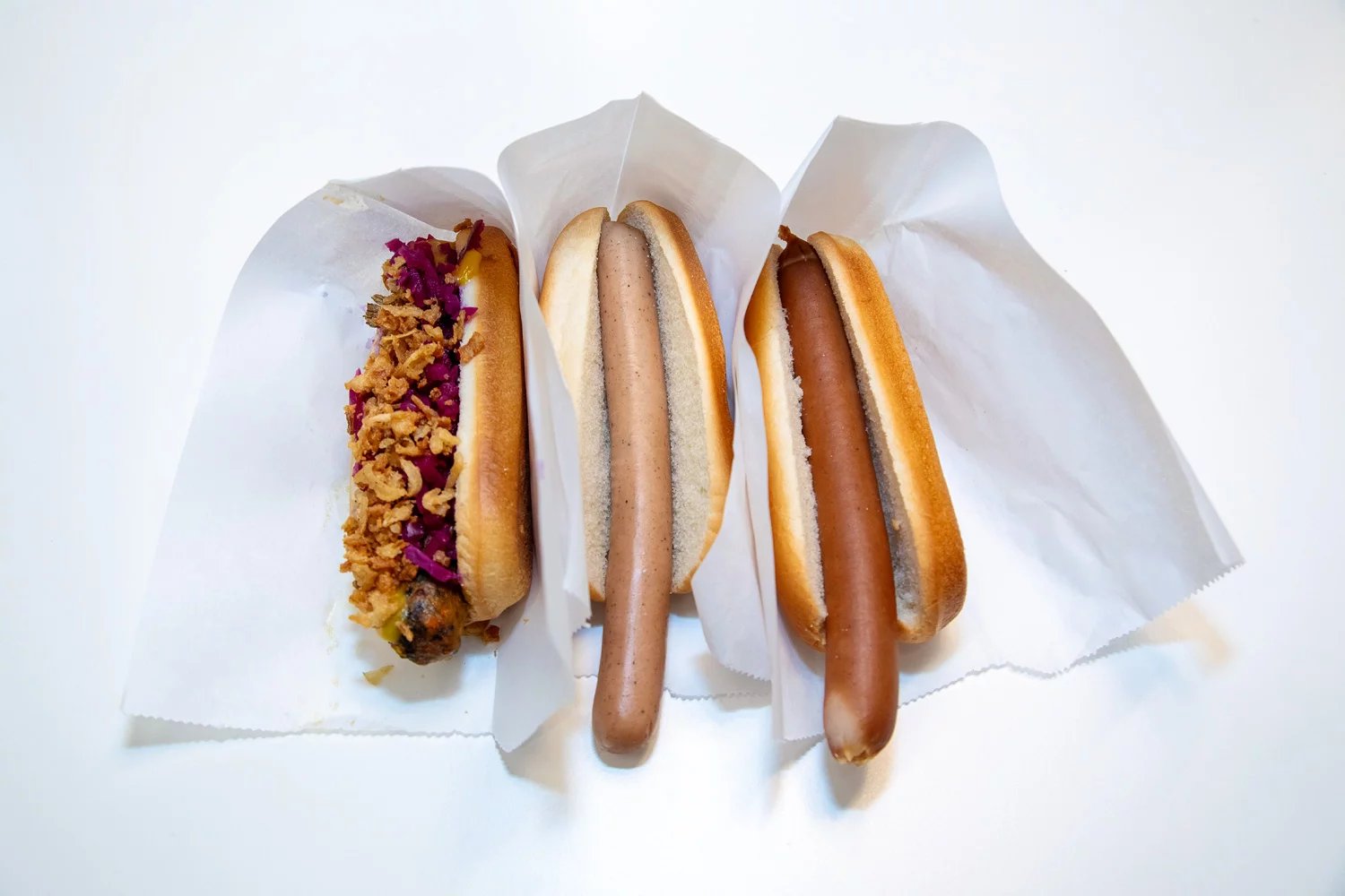 IKEA prodává tři druhy hotdogů