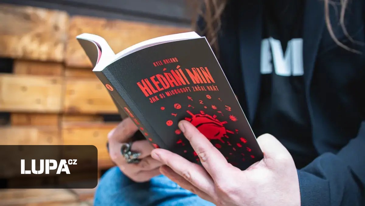 V češtině vychází kniha o vzniku, historii a fenoménu kolem hry Hledání min