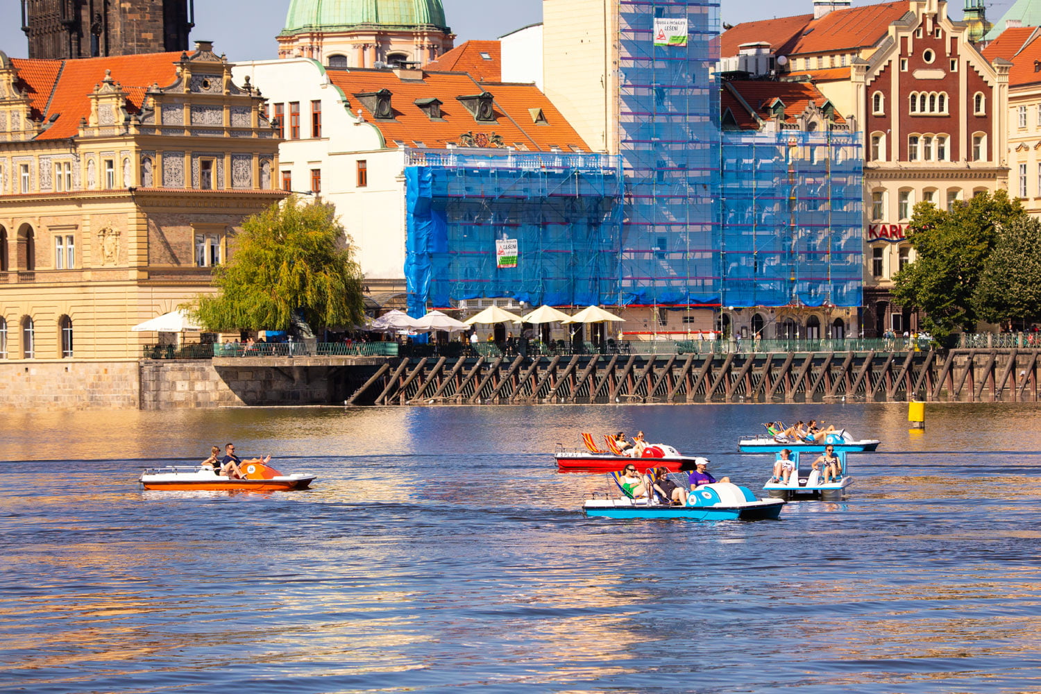 Šlapadla v Praze na Vltavě