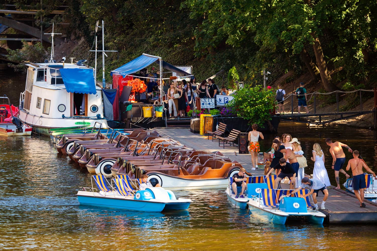 Šlapadla v Praze na Vltavě
