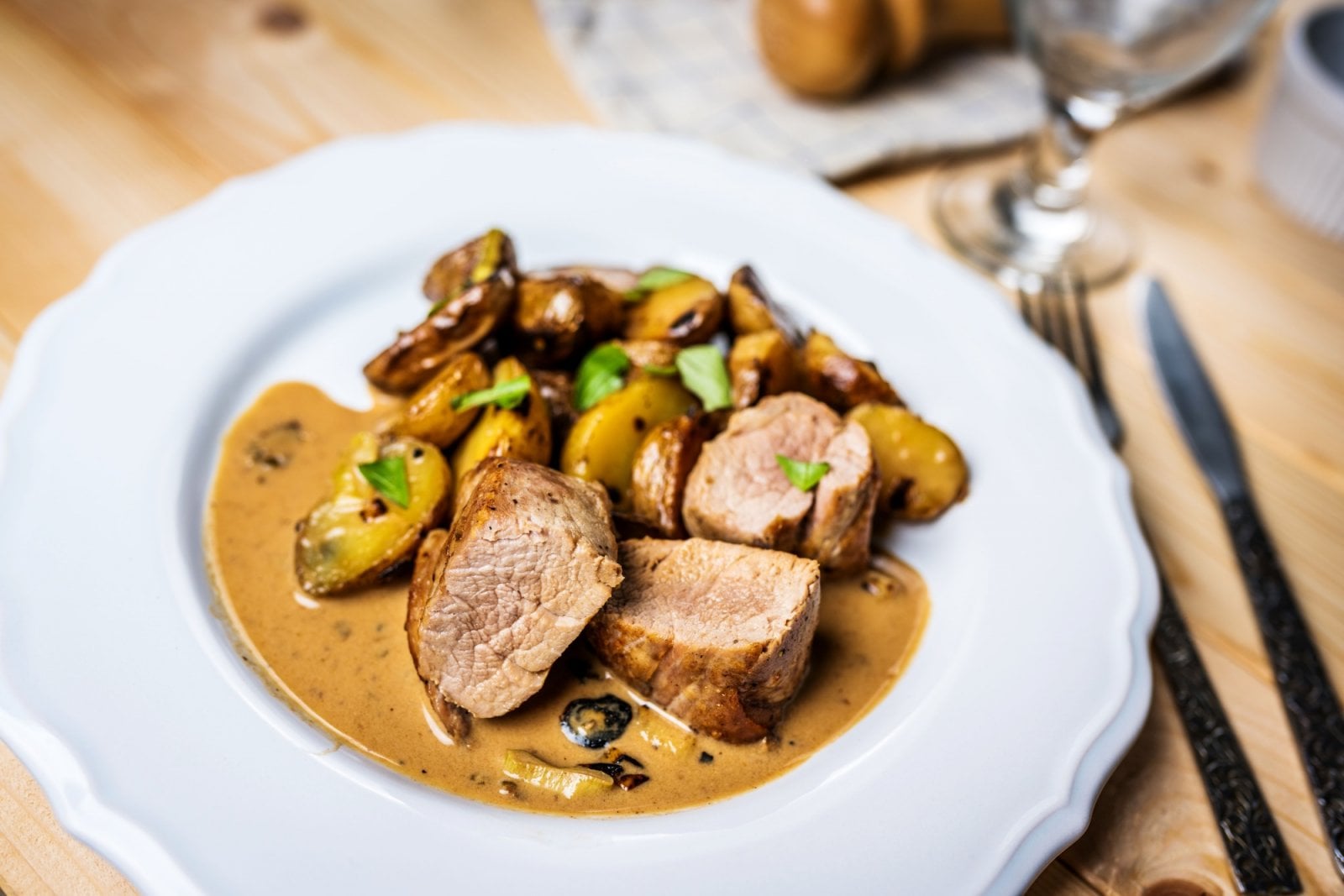 Vepřová panenka s pepřovou omáčkou