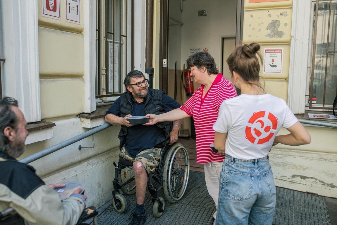 Zachránili už 20 000 obědů před odpadkovým košem