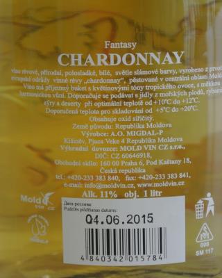 CHARDONNAY, FANTASY ORDINARY WINE Víno bylo falšováno nepovoleným přídavkem 46 % vody a nepovoleným přídavkem syntetického glycerolu.