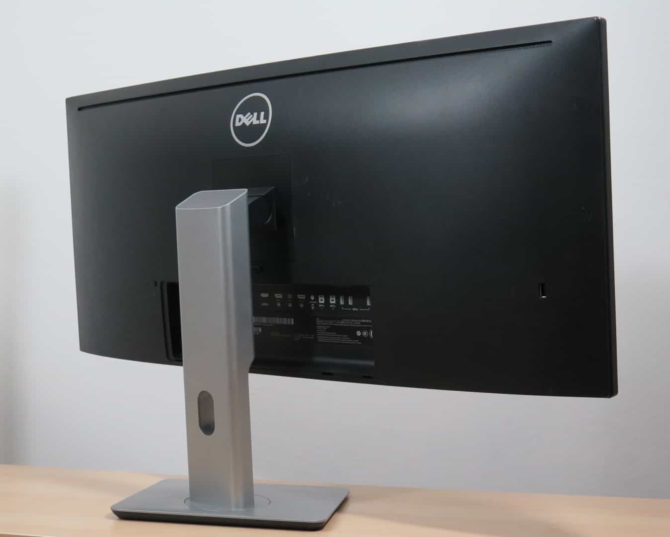 2019-03-Dell-U3415W-4.jpg