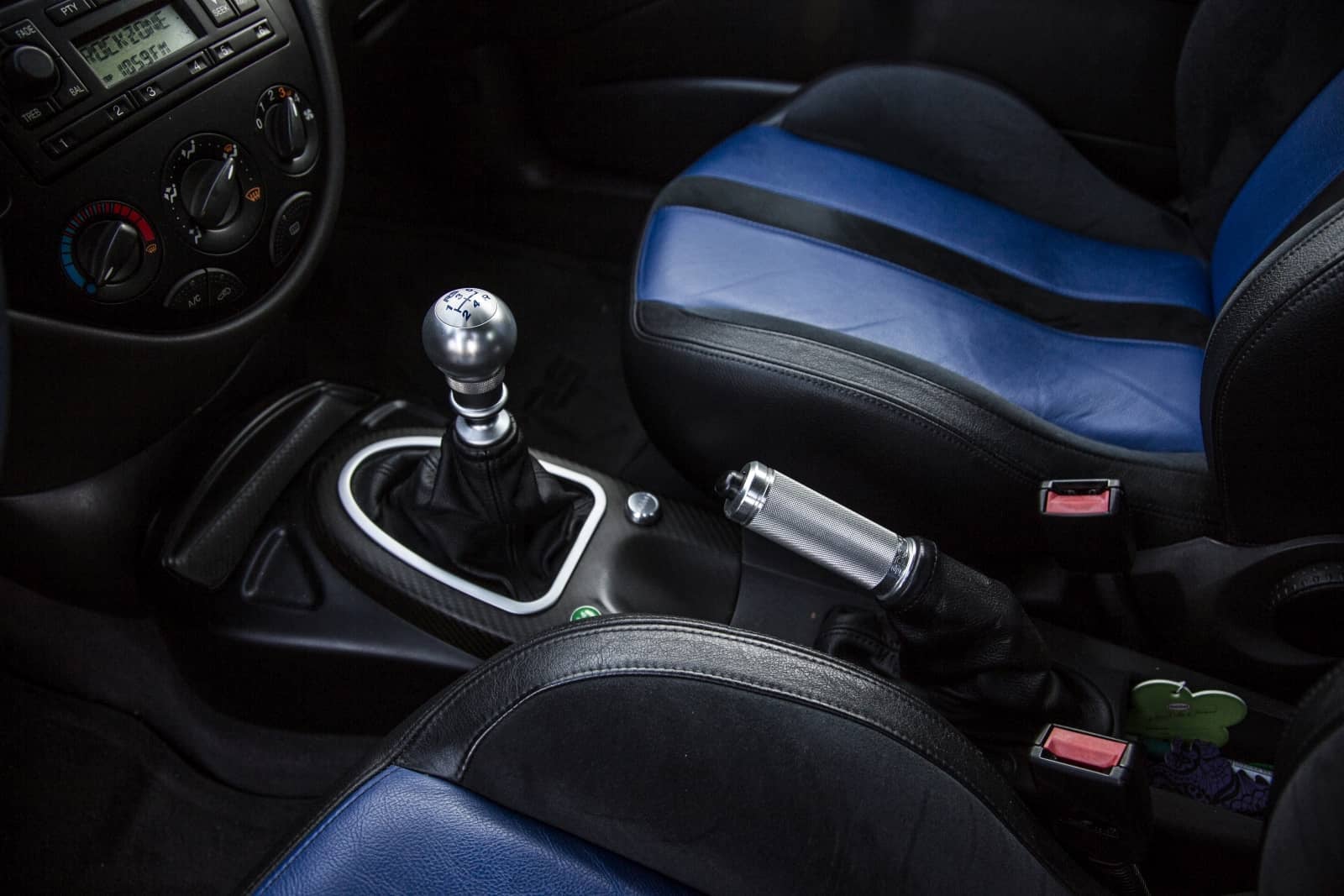 2019-11-FordFocusRS025.jpg