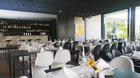 Náhledový obrázek - Restaurace Bastion: dobře utajená bašta