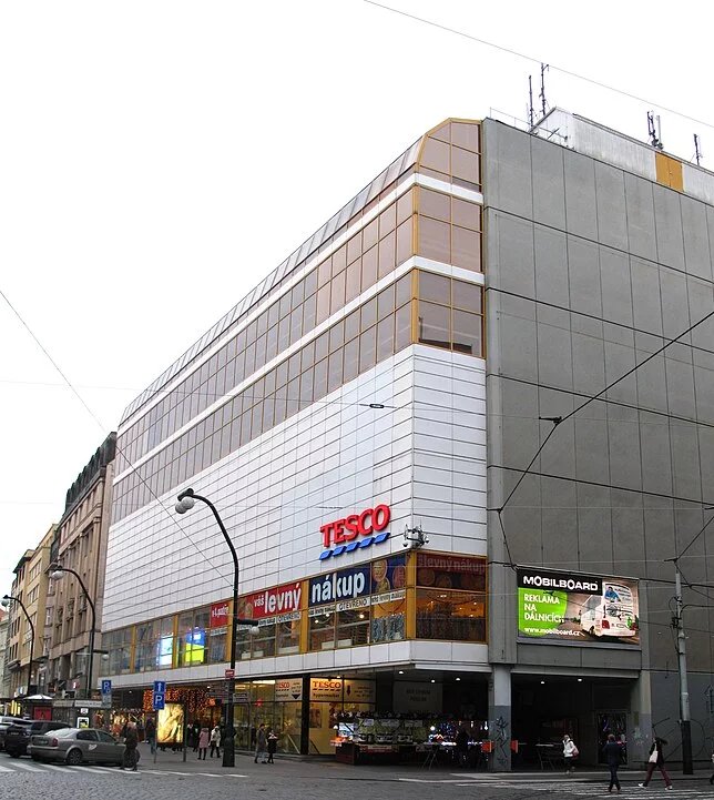 Obchodní dům Máj v nedávné podobě