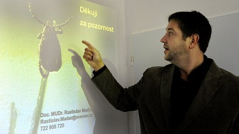 Náhledový obrázek - Epidemiolog Rastislav Maďar: Připadám si jako na misi v chudých zemích světa