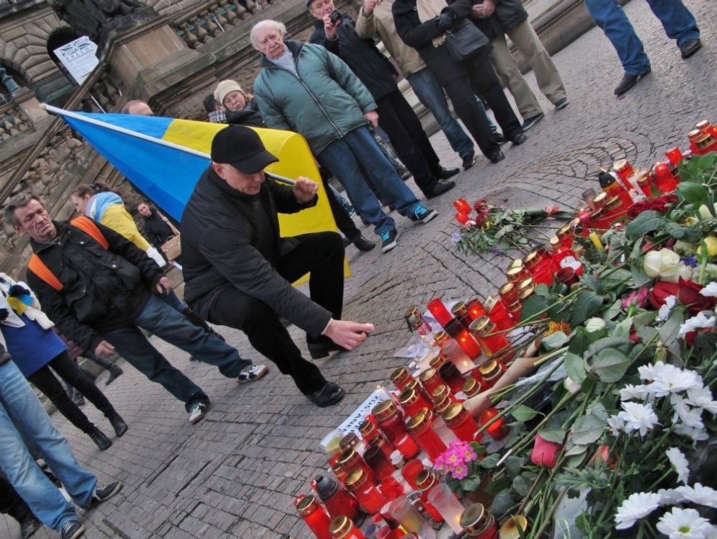 2014-01-uctc49bnc3ad-pamc3a1tky-jana-palacha-praha-19-1-2014-4.j