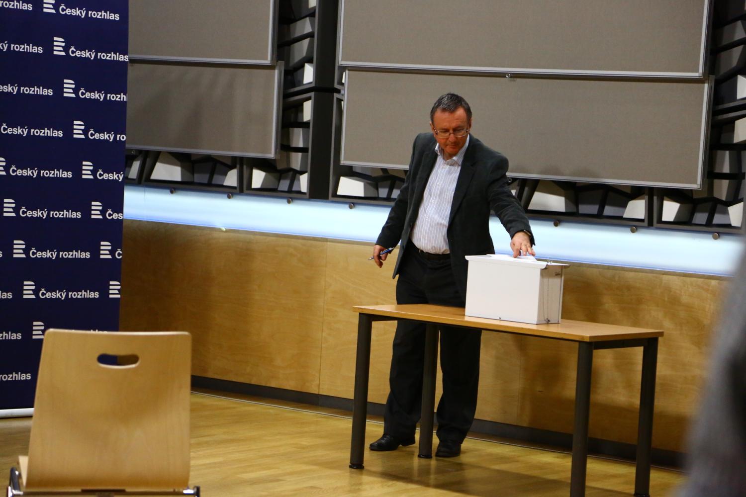 ČRo - volba nového GŘ 2016-6 - Volba GŘ ČRo