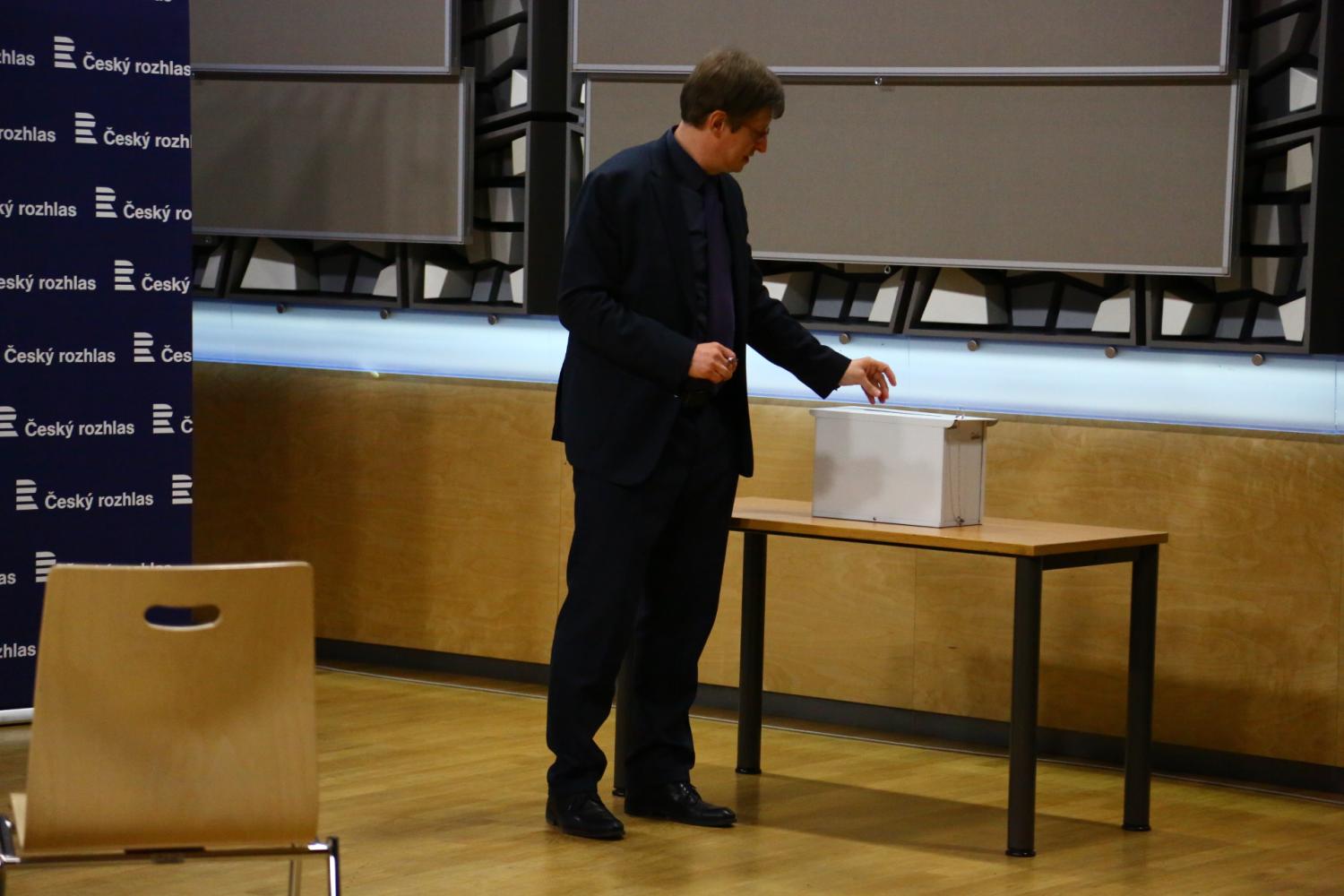 ČRo - volba nového GŘ 2016-6 - Volba GŘ ČRo