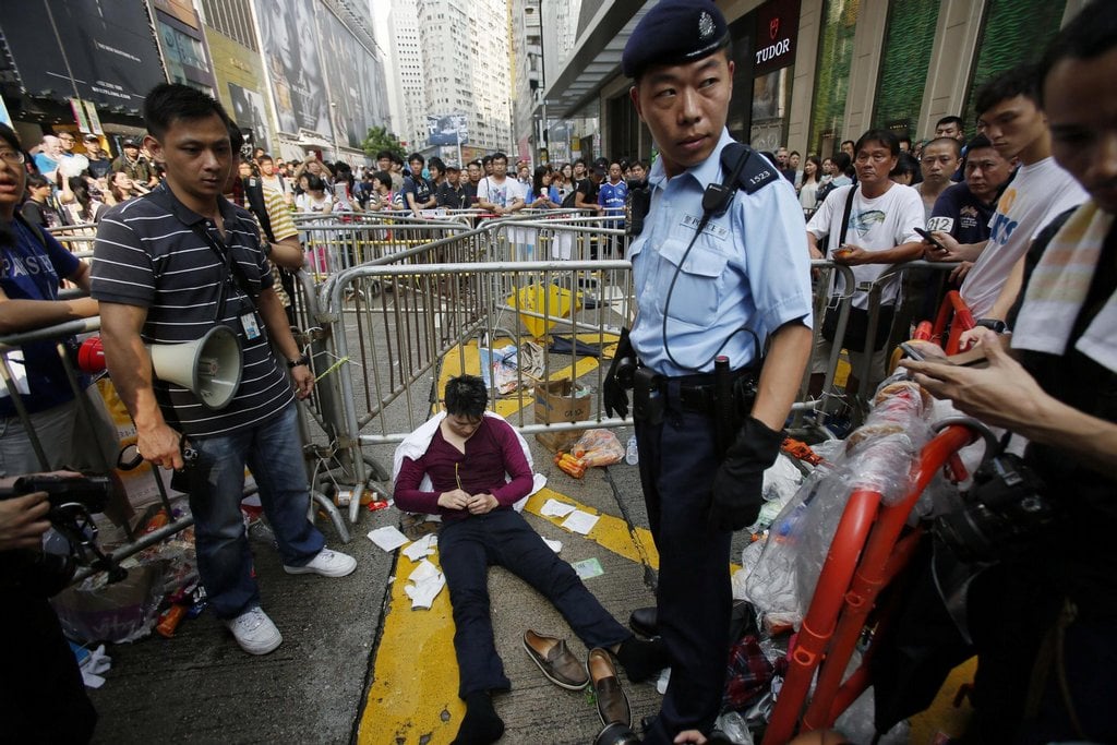 2018-06-protesty-v-hongkongu-12.jpg