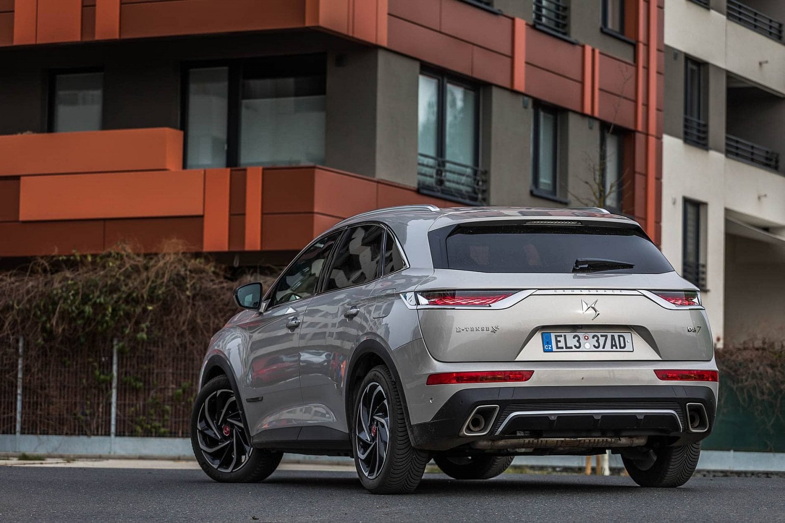 2020-03-ds7-crossback-etense-3.jpg