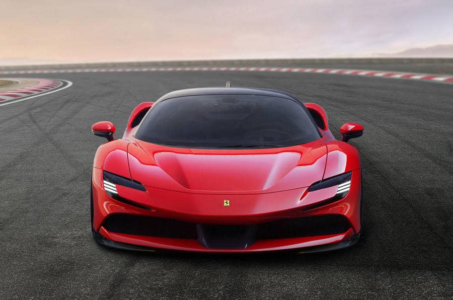 První elektrické Ferrari bude sportovní GT. Ukázalo se na technických skicách