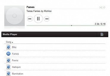 <p>Přehrávač Media Player a část playlistu. Media Player je zajímavým řešením pro přehrávání sdílené hudby</p>