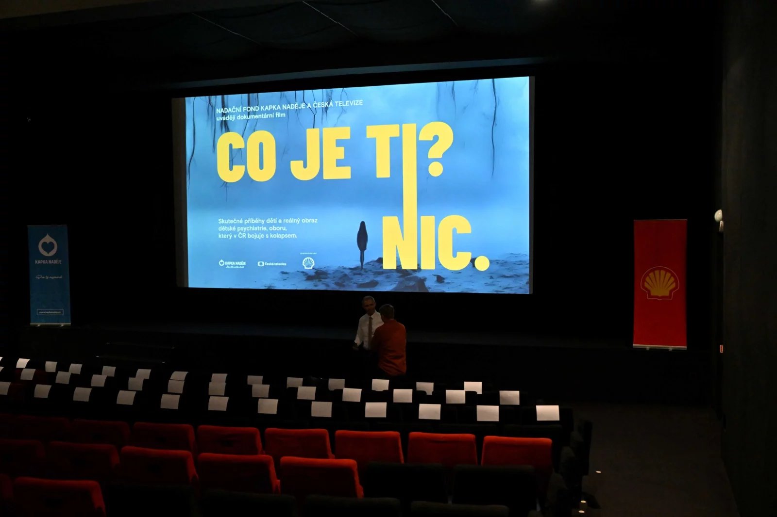 Natáčelo se v květnu a červnu například v Psychiatrické nemocnici Havlíčkův Brod, v Dětské psychiatrické nemocnici Louny nebo ve Fakultní nemocnici Ostrava.