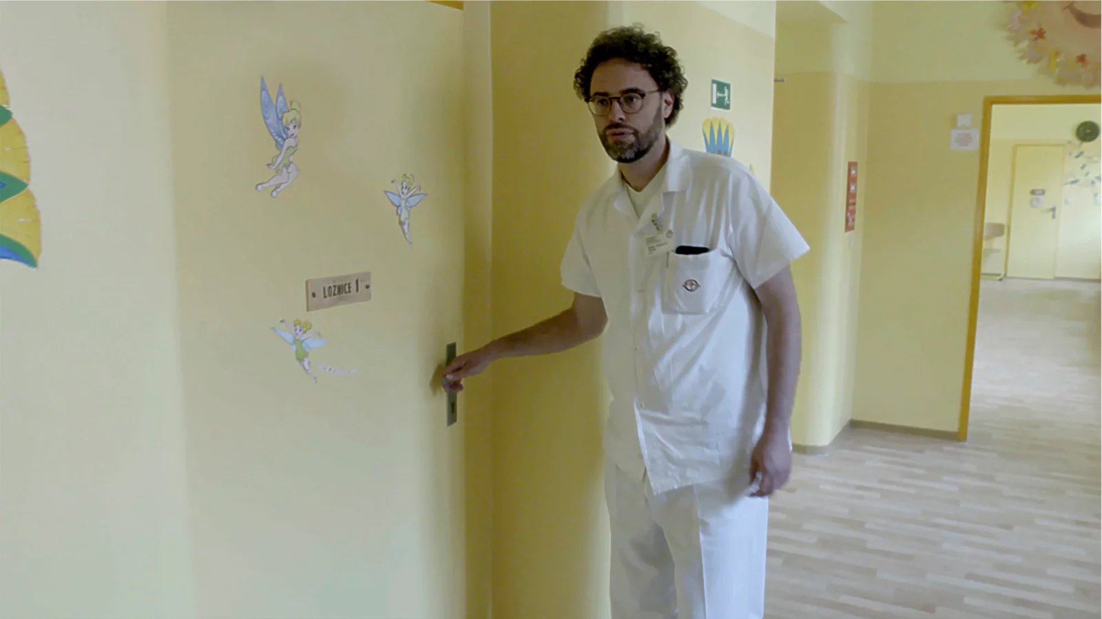 MUDr. Tomáš Havelka, primář oddělení dětské a dorostové psychiatrie z Psychiatrické nemocnice Havlíčkův Brod a předseda Asociace dětské a dorostové psychiatrie